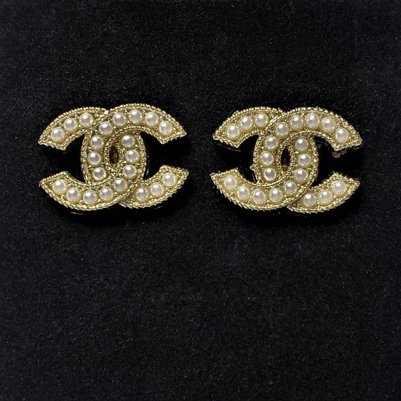 Upcycled CC Pearl Button Earrings - Picture 5 of 5